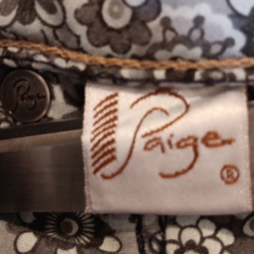 Paige Canyon Blue Jean Short. Sleek Versatile Design View 5